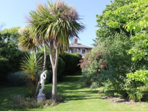 Honeymoon Cottage - Pet friendly